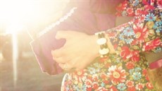 female lens_thumb.jpg